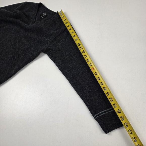 Harry Potter Sweater Mens XS Gray V Neck 100% Lambswool Made in Scotland - Picture 7 of 12
